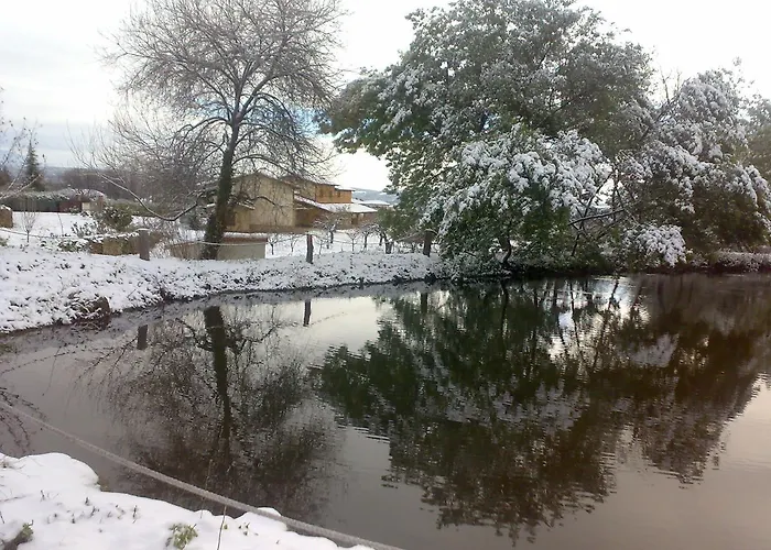 Alcor Del Roble Hotel