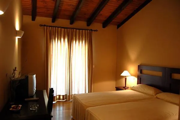 Alcor Del Roble Hotel 4*